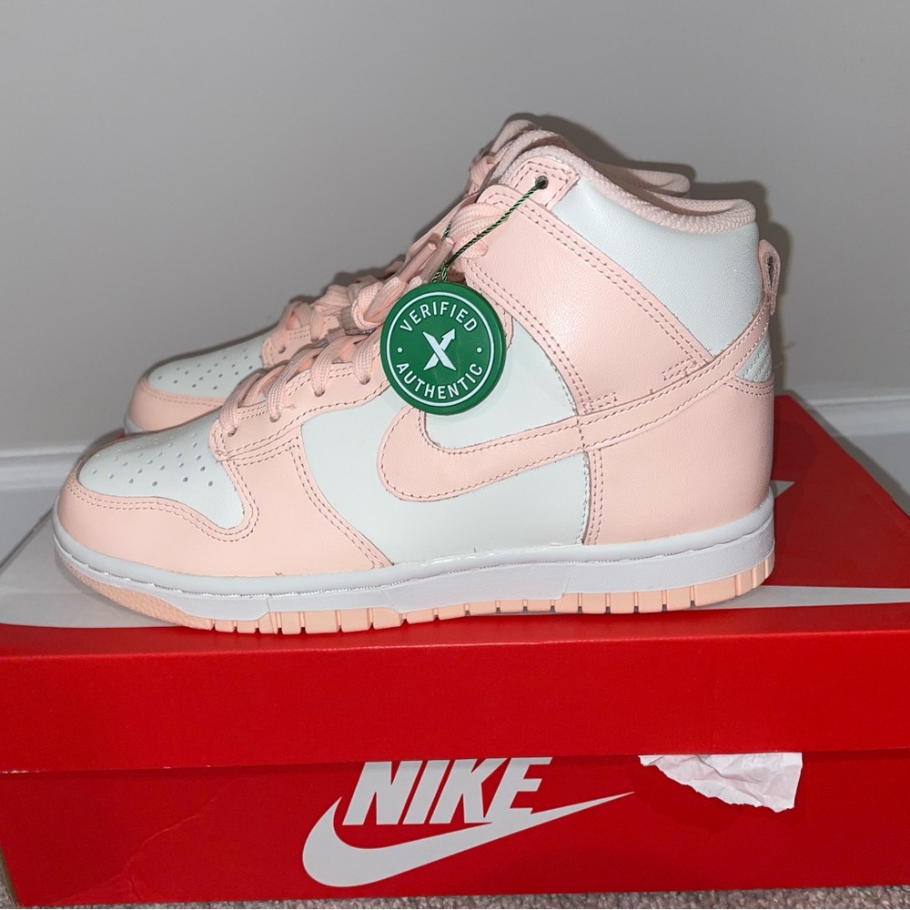 Nike dunk high sail/crimson tint sail